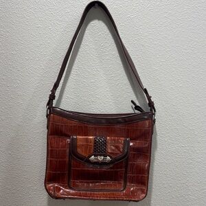 🤎 Elegant Brown Leather Shoulder/Messenger Bag – Multiple Slip Pockets 🤎